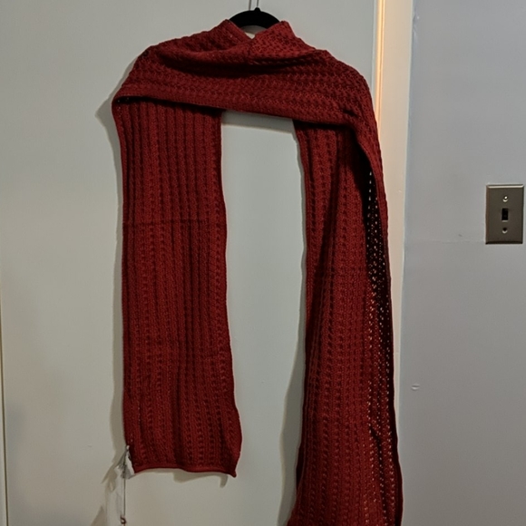 Scarf - Picture 3 of 3
